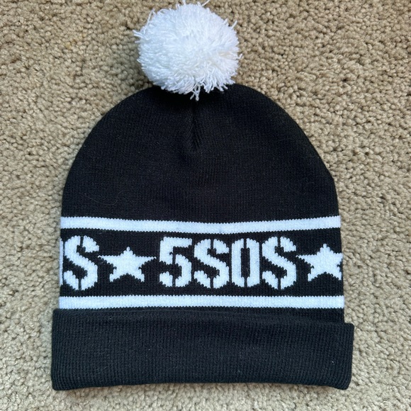 5 Seconds Of Summer Accessories - 5SOS Winter Hat